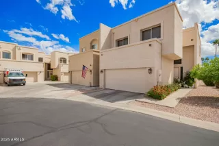 Photo #1: 6829106 Listing