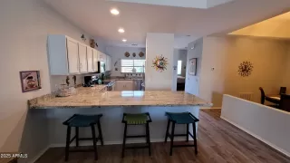 Photo #6: 6829286 Listing 