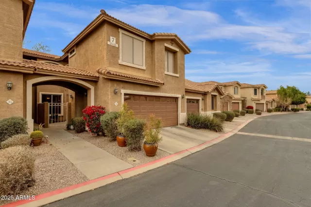 MLS: 6829817 Condo For Sale