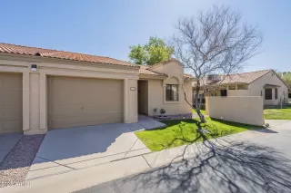 Photo #1: 6829886 Listing