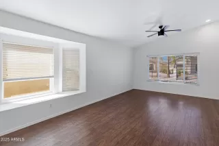 Photo #6: 6830004 Listing 