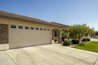 Photo #1: 6830336 Listing