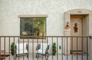 Photo #6: 6830408 Listing