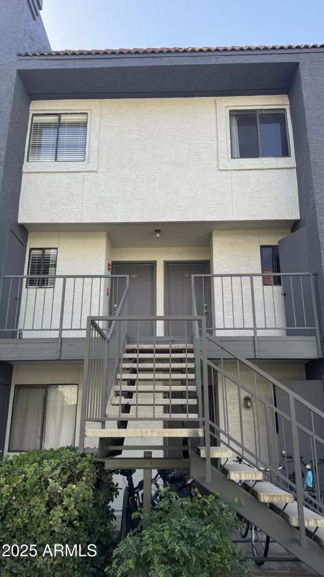 MLS: 6830458 Condo For Sale