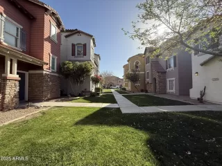 Photo #2: 6830613 Listing 