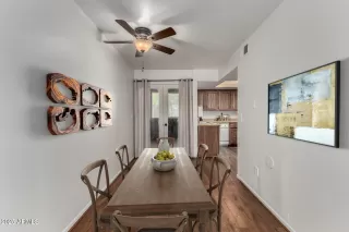 Photo #4: 6830735 Listing 