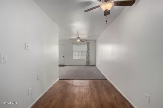 Photo #5: 6830735 Listing 