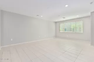 Photo #5: 6830819 Listing 