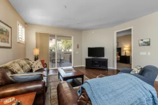 Photo #4: 6831076 Listing