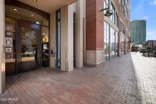 Photo #2: 6831217 Listing