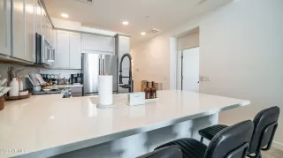 Photo #4: 6831307 Listing