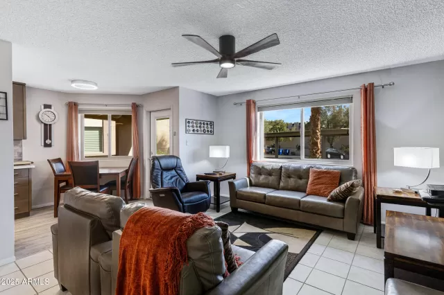 MLS: 6831500 Condo For Sale