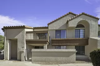 Photo #4: 6831800 Listing 