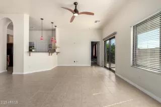 Photo #3: 6831941 Listing