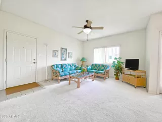 Photo #2: 6832095 Listing 