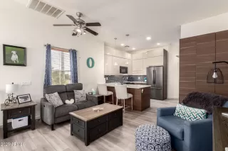 Photo #4: 6832374 Listing 