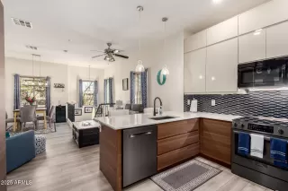 Photo #5: 6832374 Listing 