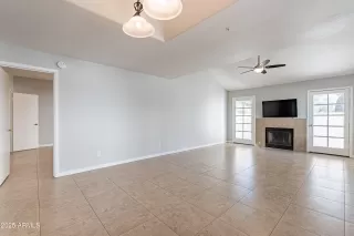 Photo #4: 6832706 Listing