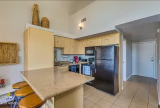 Photo #1: 6832985 Listing 