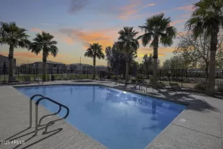 Photo #4: 6833665 Listing 