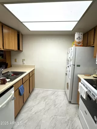 Photo #4: 6833812 Listing 