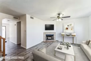 Photo #2: 6834376 Listing