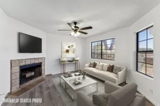 Photo #4: 6834376 Listing