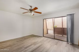 Photo #3: 6834571 Listing