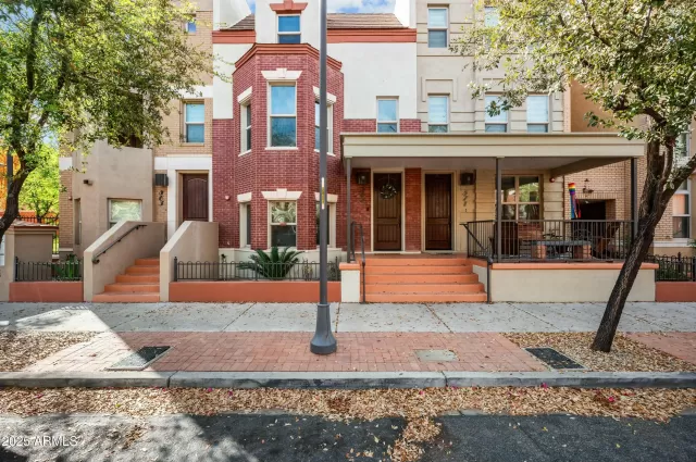 MLS: 6835466 Condo For Sale