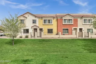 Photo #2: 6835604 Listing 