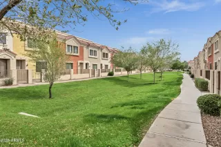 Photo #3: 6835604 Listing 