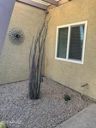 Photo #2: 6835754 Listing 