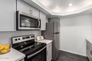 Photo #2: 6835789 Listing 