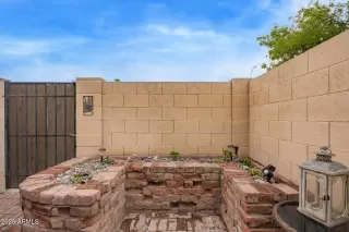 Photo #4: 6835981 Listing