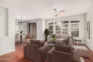 Photo #2: 6836016 Listing 