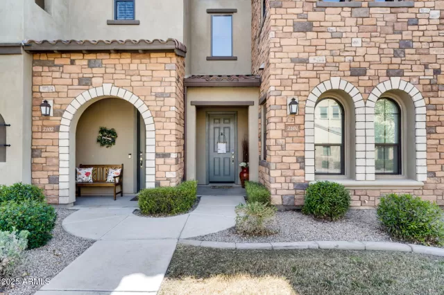 MLS: 6836049 Condo For Sale