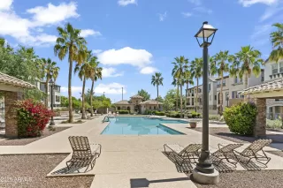 Photo #6: 6836142 Listing 