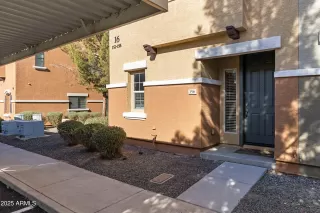 Photo #1: 6836167 Listing