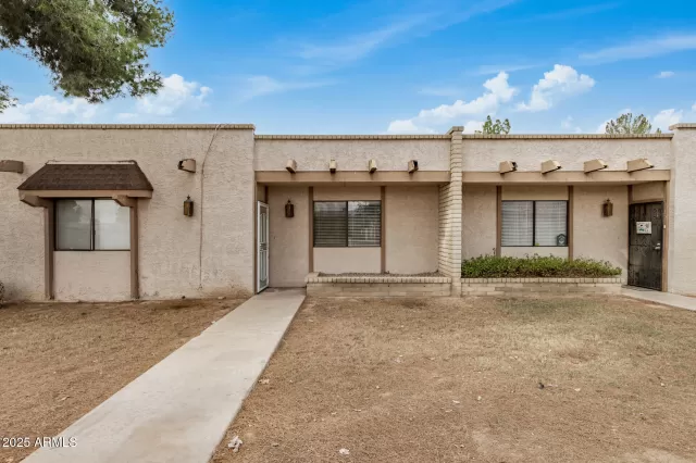 MLS: 6836966 Condo For Sale