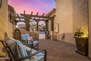 Photo #4: 6837174 Listing 