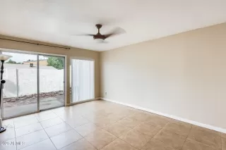 Photo #2: 6837220 Listing 