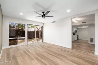 Photo #1: 6837369 Listing 