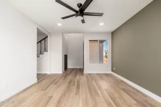 Photo #2: 6837369 Listing 