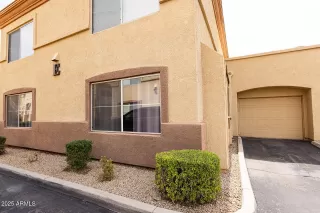 Photo #2: 6837706 Listing