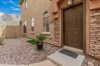 Photo #1: 6837910 Listing 