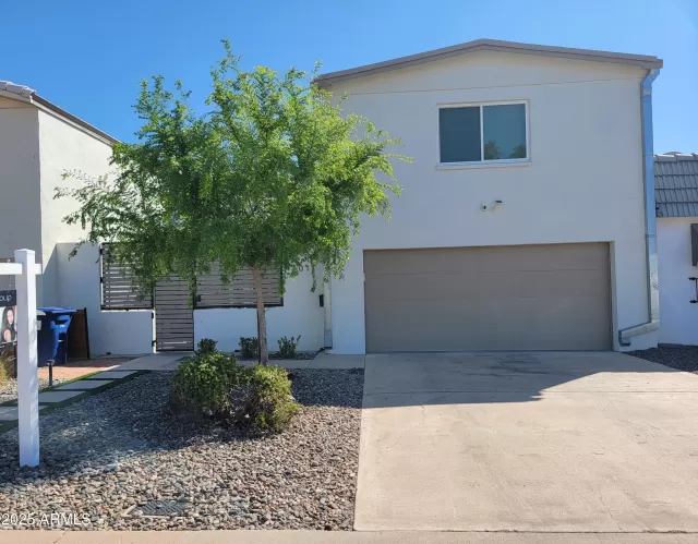 MLS: 6837955 Condo For Sale