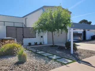 Photo #1: 6837955 Listing