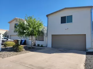 Photo #2: 6837955 Listing