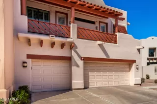 Photo #1: 6838132 Listing 