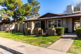 Photo #4: 6838249 Listing